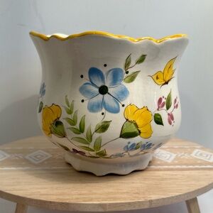 Vintage California Pottery Signed Vee Jackson Large Planter yellow trim